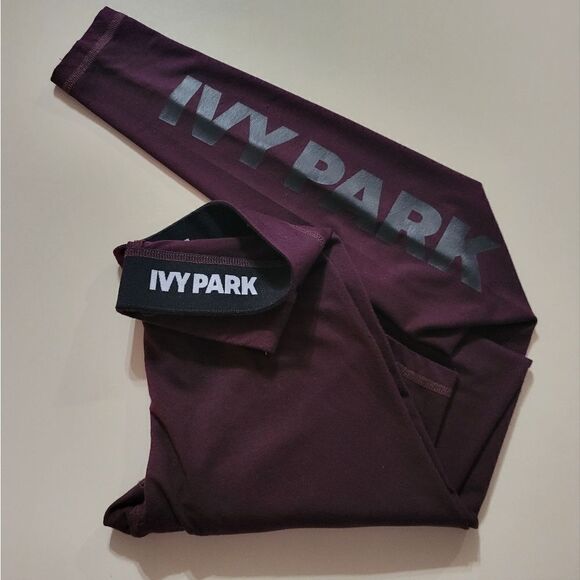 Ivy Park Burgundy Logo Branded Leggings - Picture 3 of 14